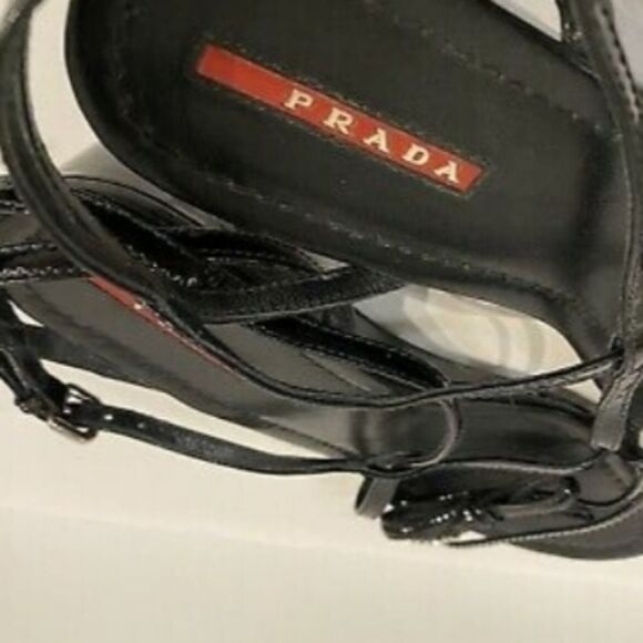 Prada Vernice patent bow slingback wedge S… - Picture 8 of 13